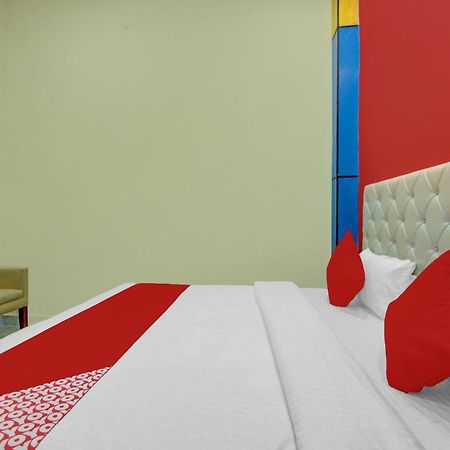 OYO 77381 Hotel Gg Farms Meerut Exterior foto