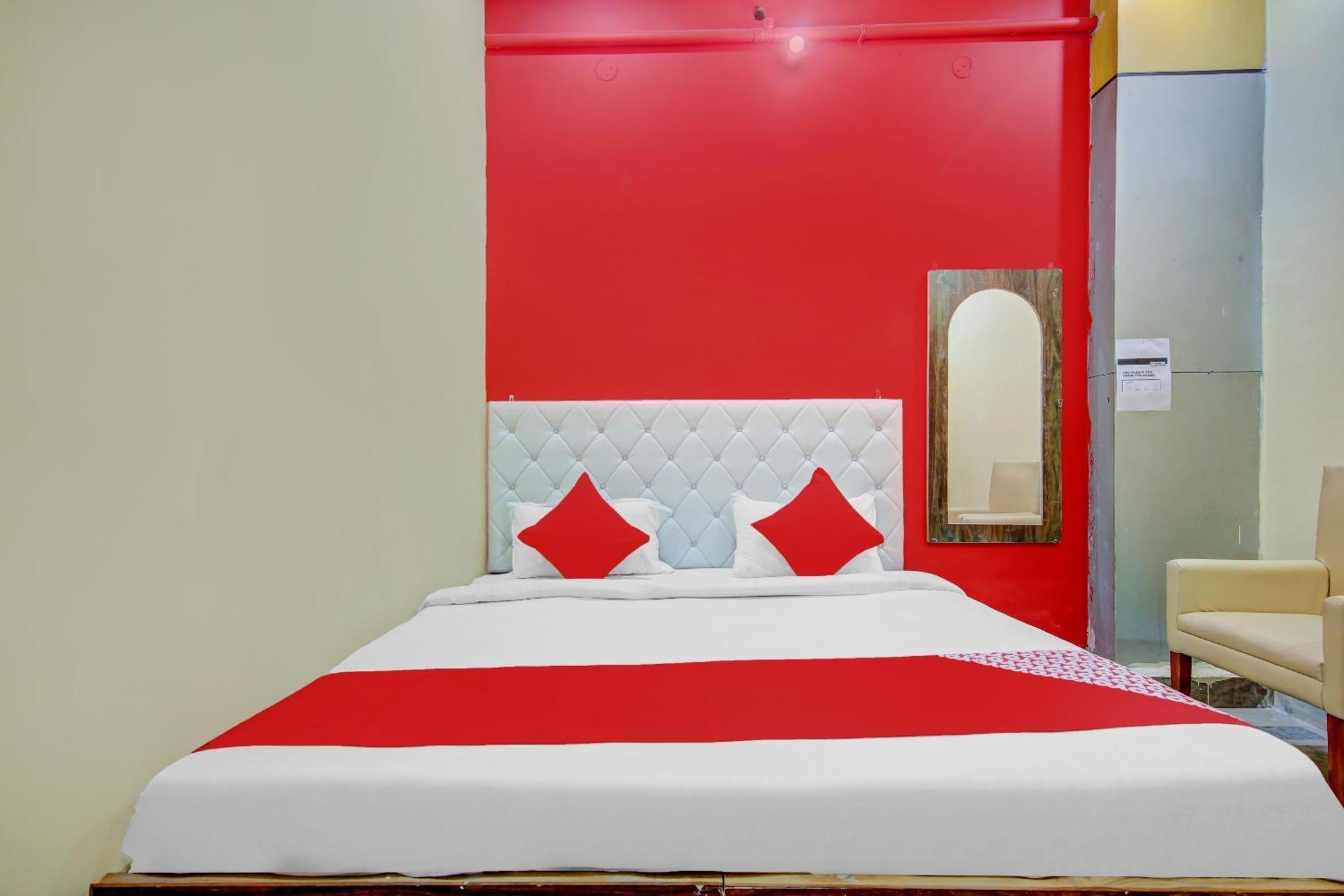 OYO 77381 Hotel Gg Farms Meerut Exterior foto