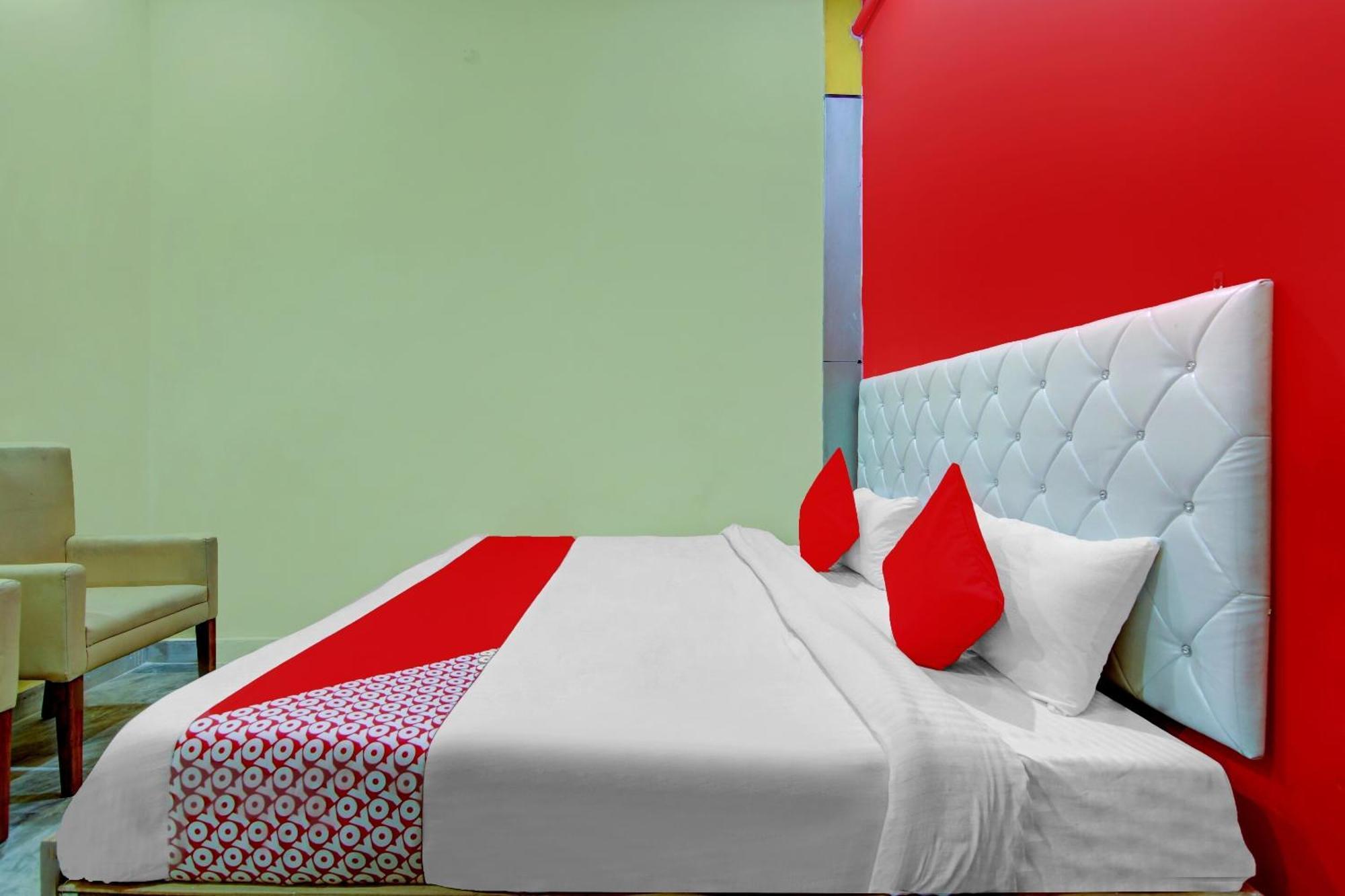 OYO 77381 Hotel Gg Farms Meerut Exterior foto