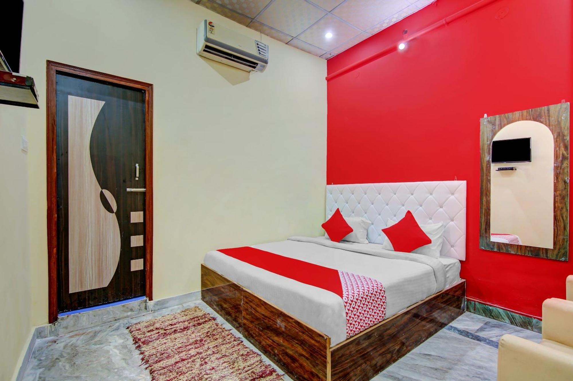 OYO 77381 Hotel Gg Farms Meerut Exterior foto
